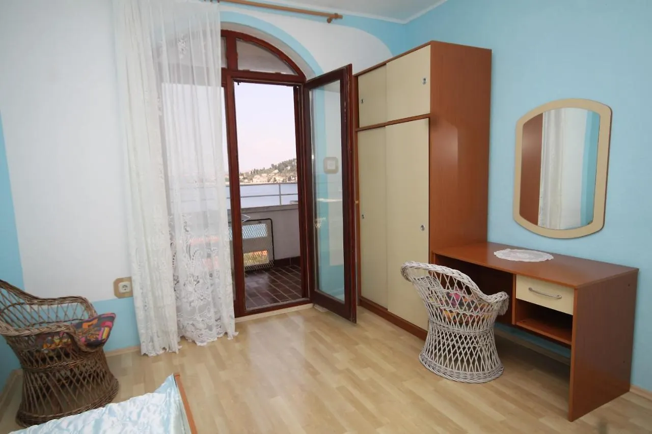 Apartment Kali 834A Croatia