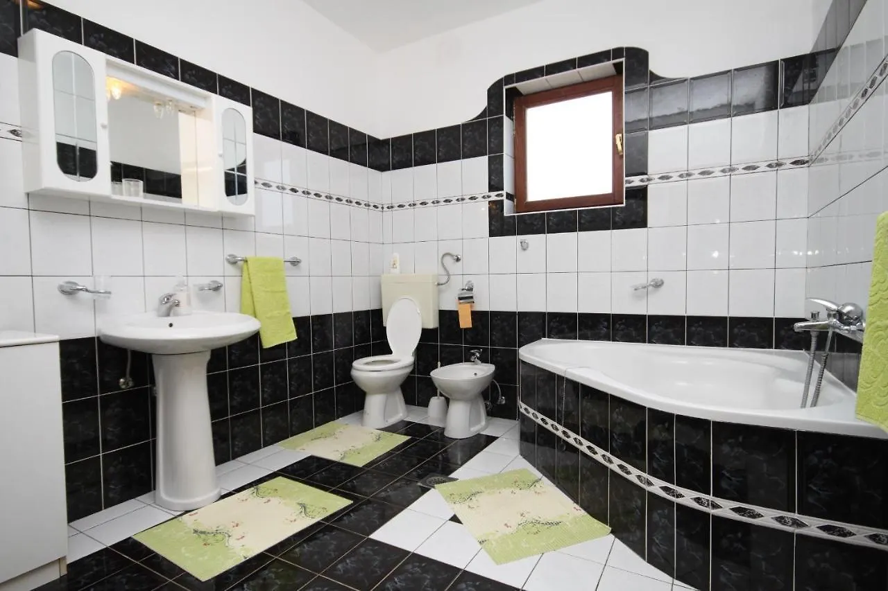 Apartment Kali 834A