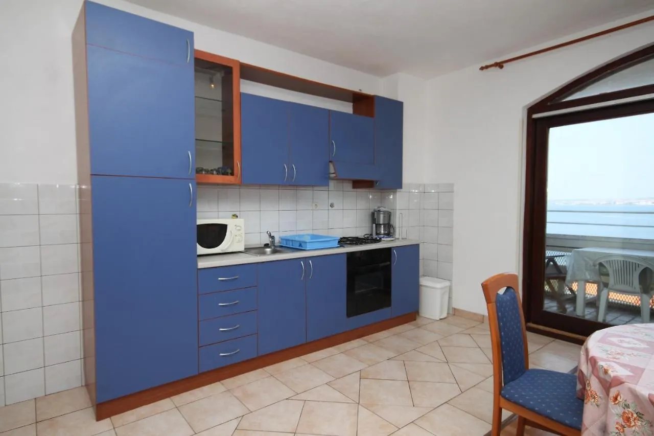 Apartment Kali 834A 0*,  Croatia